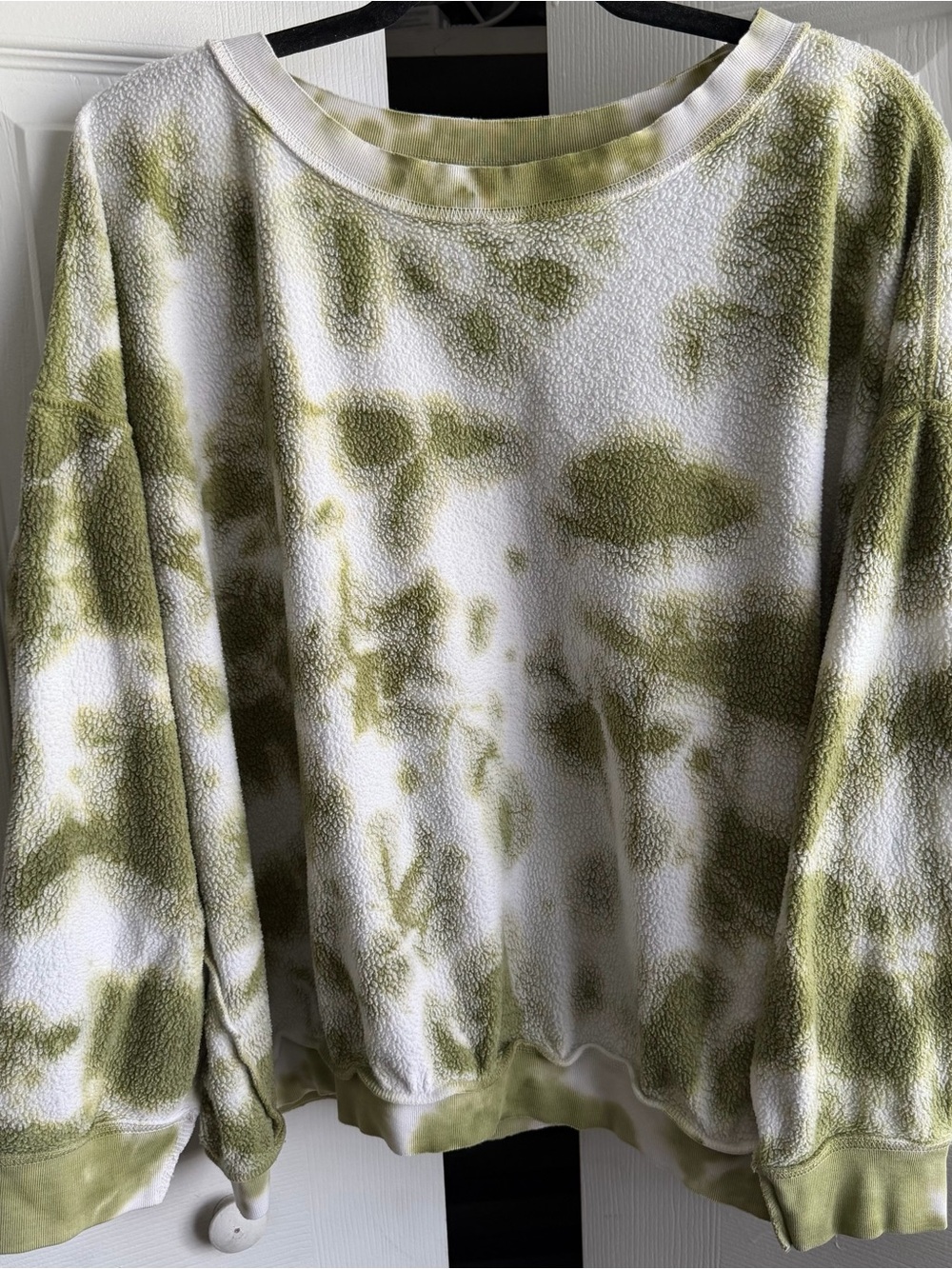 Free People Kelly Fuzzy Green & White Tie-Dye Sweatshirt